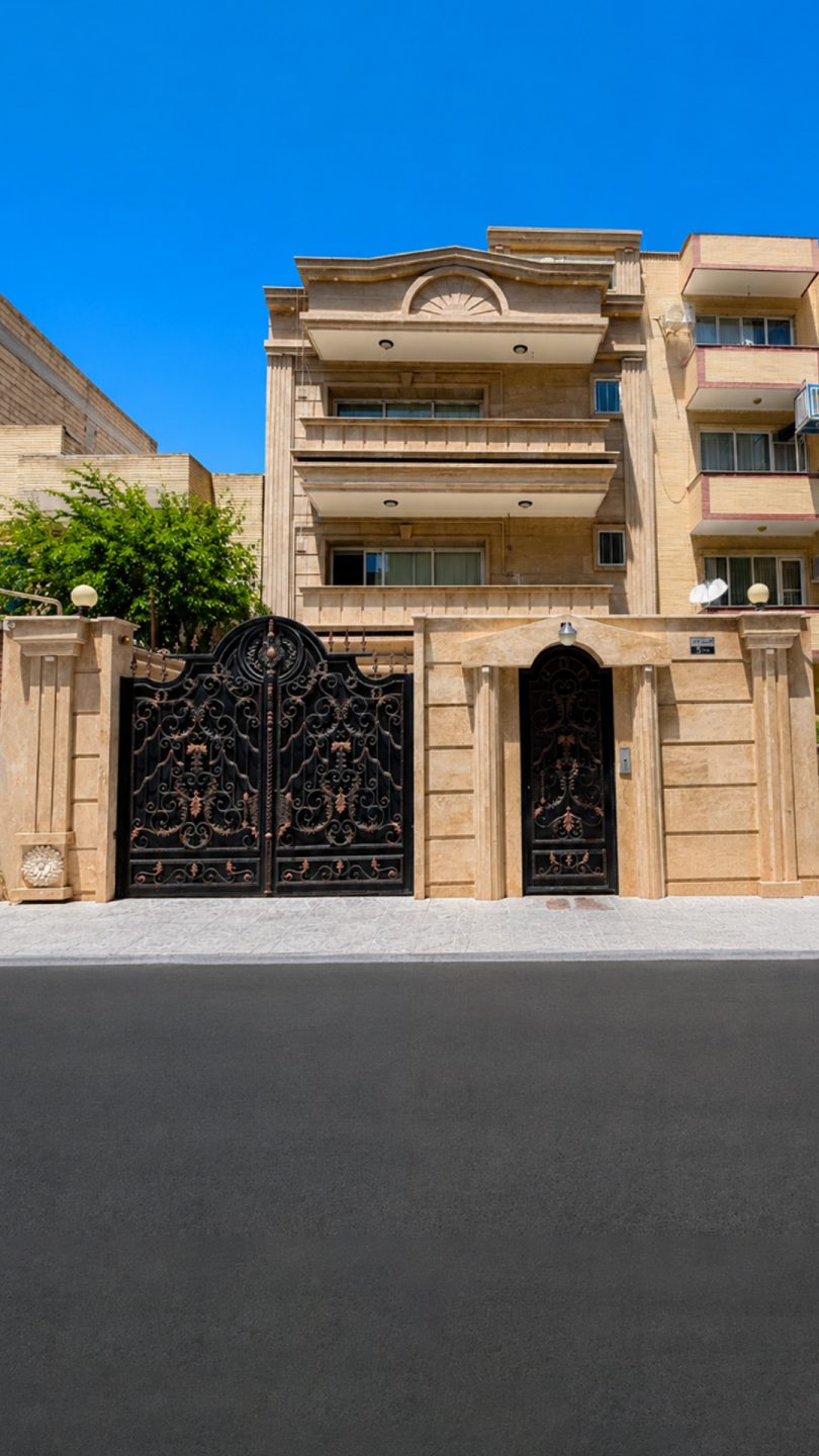 حیاط ویلایی عمارت سامیار